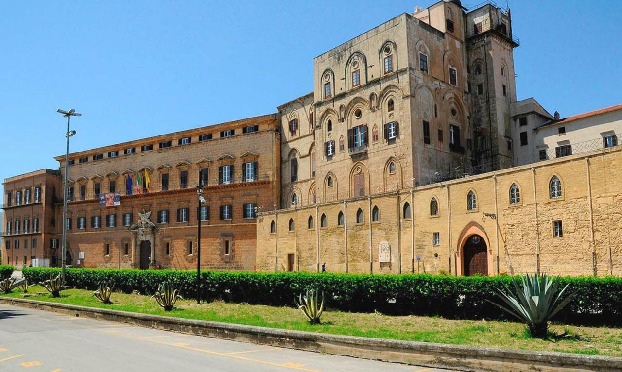 Apartamento Palazzo Filangeri Di Amorosa